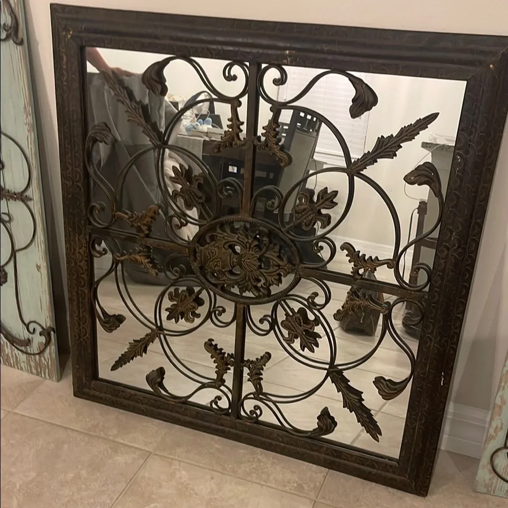 Elegant Bronze Wall Mirror Decor